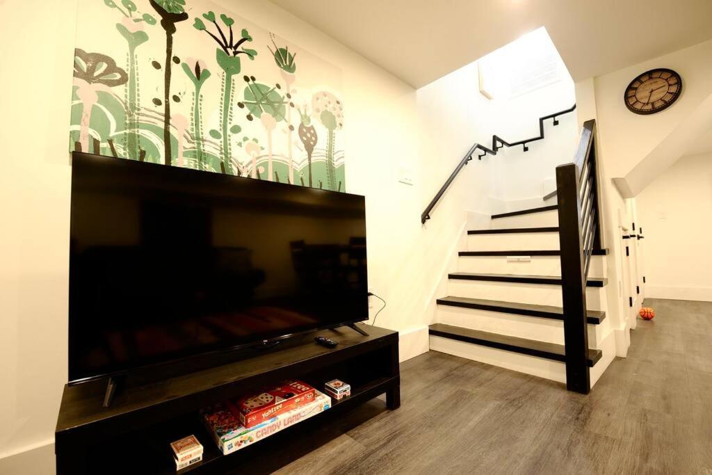 Holiday home Cherry Blossom Townhouse, Easy Dc Access *